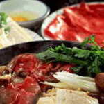 Superb sukiyaki (orders are accepted for 2 or more people)
