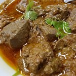 ハラールフードマルハバ - アップ。羊のレバー、ごろごろ入ってますが、全く臭みがなくて美味しいです。