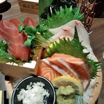 天ぷら海鮮 米福 - 刺身の盛り合わせ