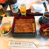 鰻割烹 伊豆栄 本店 - 
