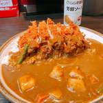 Koko Ichibanya - ♦︎手仕込チキンカツカレー+やさい 1,142円
                      期間限定メニュー！肉も野菜も良し！