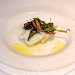 VIA Brianza - ランチコース 5300円 の青森県産ヤリイカ、ラディッキオ、ルッコラ