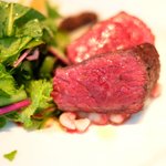 VIA Brianza - ランチコース 5300円 の北海道 池田牧場 イチボ肉 粒マスタード添え