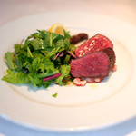 VIA Brianza - ランチコース 5300円 の北海道 池田牧場 イチボ肉 粒マスタード添え