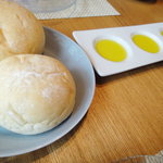 ファニエンテ - パン（３種類のオリーブオイル）