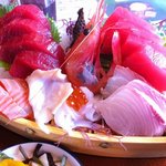 大ちゃん - 刺身定食は9種類のお刺身が舟盛りで！