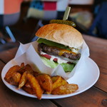 グッド ヴァイブレーション - AVOCADO BURGER