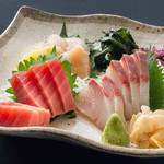 Directly delivered fresh fish, 3 pieces of sashimi