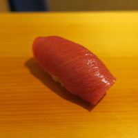 鮨 あらい - 腹の中トロ握り