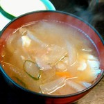 豊岡精肉焼肉店 - 豚汁みたいなスープ