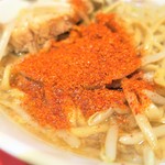 ラーメン二郎 - 一味投下～♪