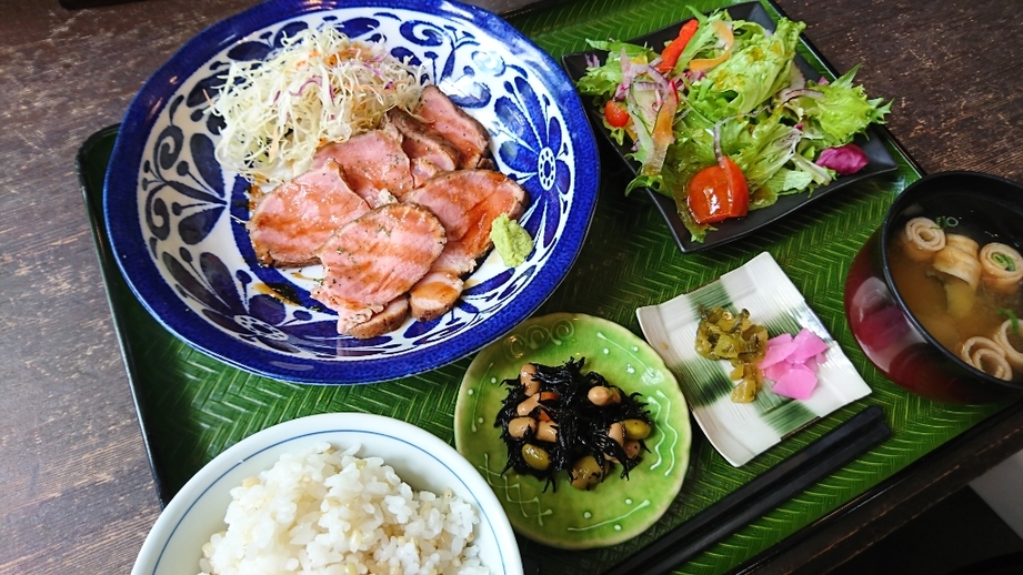 隠れcafe びーだま name=