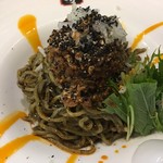 餃子と担々麺 吟 - 冷製黒胡麻坦々麺 800えん 辛さ強