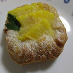 くらしをあそぶ展 - フルーツデニッシュ（パイナップル）