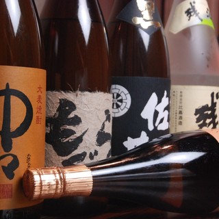 Nakibokuro Dainingu - 焼酎派の皆様もぜひ。そのほか甘いお酒も豊富にございます