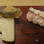 千成寿司 - 蒸し鮑　柔らかい＆最高の風味　☆４　蝦蛄　ほんのり甘い　☆４　　　　