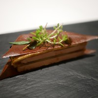カンテサンス - フォアグラ 焼き茄子 カカオのチューレ