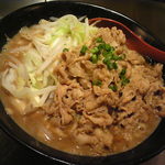 麺創研 紅 - 紅バラ増しみそらーめん950円