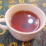 ロイヤルグリーン レストランアンドバー - サービスの紅茶