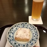 花・味兆 - 地ビール（ちょんまげビール）と焼き胡麻豆腐