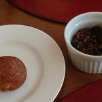 ナチュラルガーデン - カカオの蜂蜜ソース（購入出来ます）、丸いパン