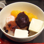 あんみつ ちぃの - あんみつ(350円)+クリームチーズ(50円)+バラのジャム(50円)+おとうふ(10円)+みかん増量(30円)