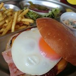 T’s★Diner - 高槻バーガーＳ セット 1180+300円