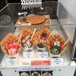 Waffle's Party&Cafe - 