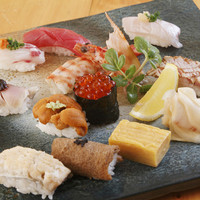 ◆人気No,1 庵侍燈オススメ◆肉・魚・寿司の入った【寿司会席コース】　VIP飲み放題付150分