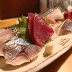 天史朗鮨 - 刺身盛合せ（〆鯖、せごし、カツオ、マグロ、平目、イサキ、酢〆黒むつ）