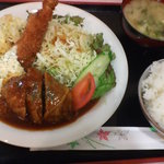 キッチンかりんや - 日替わりランチ　(ロールキャベツ煮込みと海老フライ)