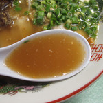 玉八 - ラーメン/スープ