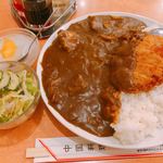 鳳林 - ♦︎カツカレー 1,026円
            カレーと具は良し！