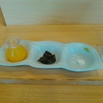 飯田商店 - 果汁  揉み海苔  塩  山葵