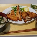 三丁目 にしや食堂 - 
