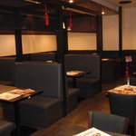 築地飛賀屋 - ソファーでゆったり、飲み会や女子会にもぴったり。