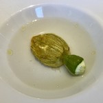 ウシマル - ズッキーニの花のオーブン焼き