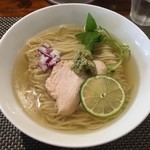 夏期数量限定「地鶏と昆布の冷やしそば」900円