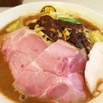 辛辛濃菜麺880円