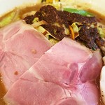 辛辛濃菜麺880円