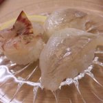 割烹 やました - 11.7.31　まごがれいのにぎり、車エビのにぎり