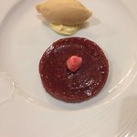 サラマンジェ ド イザシ ワキサカ - タルトプラリーヌ&紅茶のソルベ