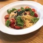 カ・デル・ヴィアーレ - フレッシュトマト&ルーコラのスパゲティーニ
                                バジリコ風味で