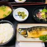 レストランミートアイランド - トロサバの塩焼き+鰹たたき定食¥820