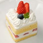 マダム ボンボニエール - 料理写真:苺のショートケーキ