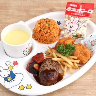 Toyoken children's lunch with sweets and toys