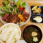 Tabenomidokoro Sumikko - アンガス牛のステーキ定食