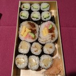 神田志乃多寿司 - 三色巻き1050円