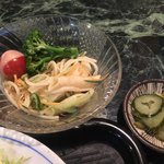 Yanagiya - 定食のサラダとぬか漬け