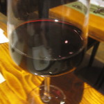 トラットリア ダイ パエサーニ - グラスワイン・赤。お代わりしたはずだが何杯飲んだか忘れた。